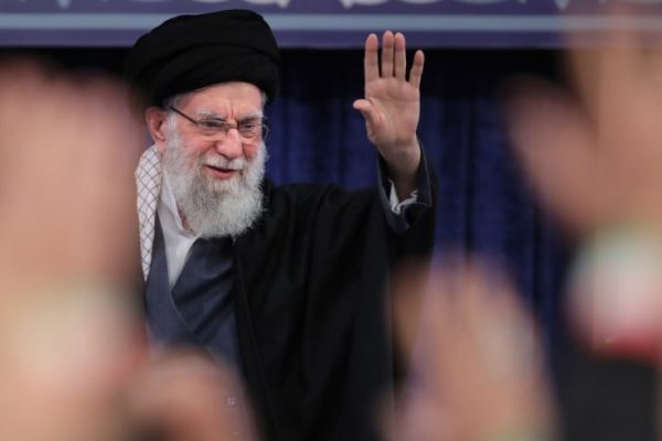 Confirman la muerte del Líder de Irán, el ayatolá Alí Jameneí, en ataque estadounidense-israelí