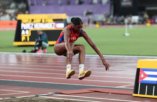 Campeona mundial encabeza delegación cubana de atletismo