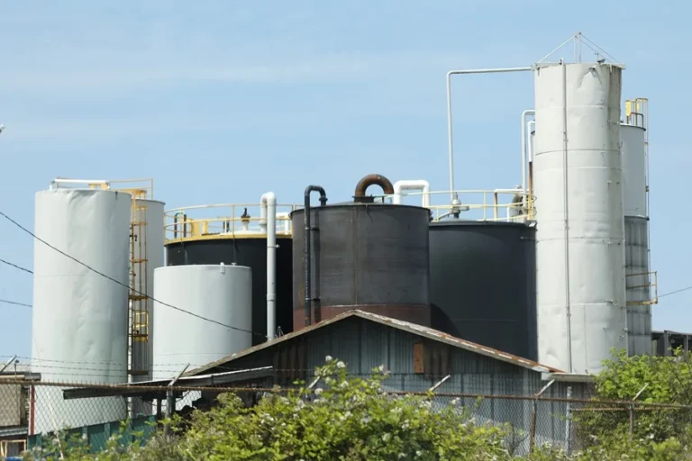 Irán advierte sobre parálisis petrolera global por escalada de Estados Unidos e Israel