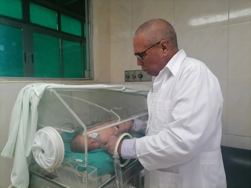 Más allá del bloqueo la resiliencia de la Neonatología en Camagüey