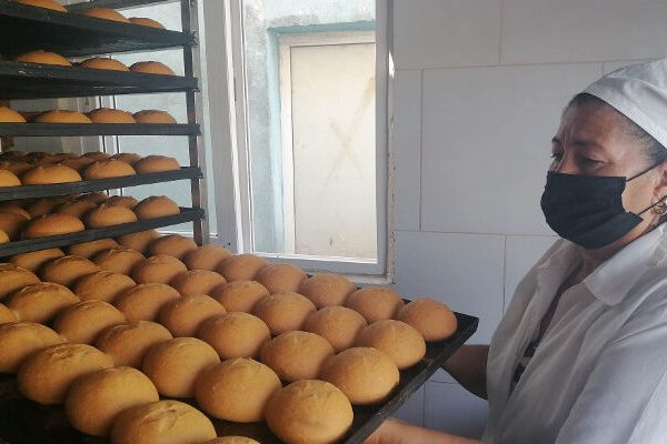 Con el pan del pueblo no se juega