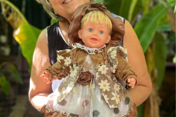 Más allá de la artista