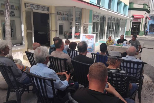 Presentan novedad editorial en Sábado del Libro (+ Post)