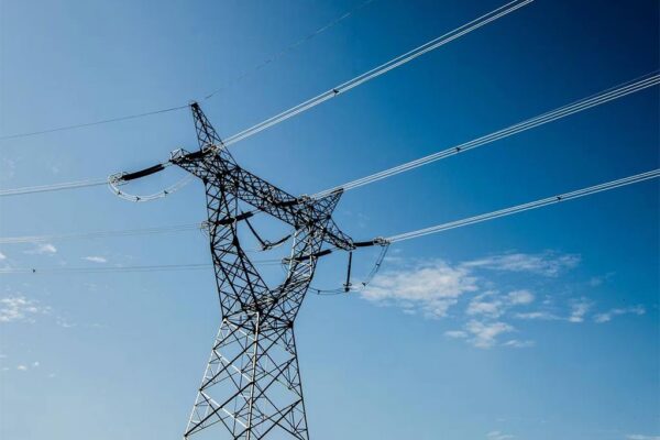 En funcionamiento microsistemas eléctricos tras caída del SEN en Cuba