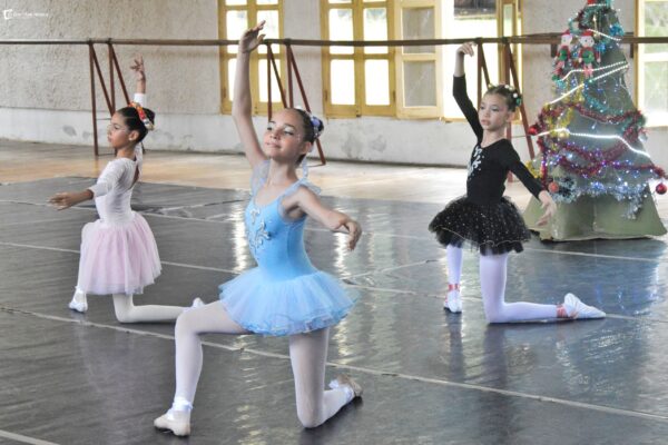 Inauguran en Camagüey concurso de coreografía dedicado a Fernando Alonso