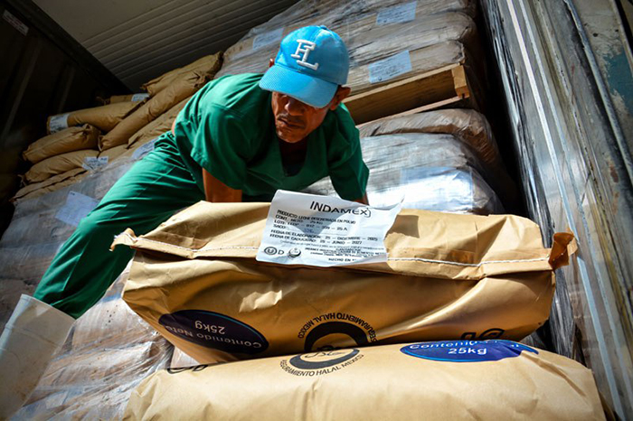 Distribuyen en Holguín donativo de leche en polvo mexicana