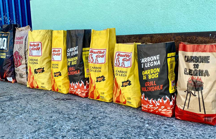 Consolida Asociación Económica exportación de carbón vegetal en Camagüey