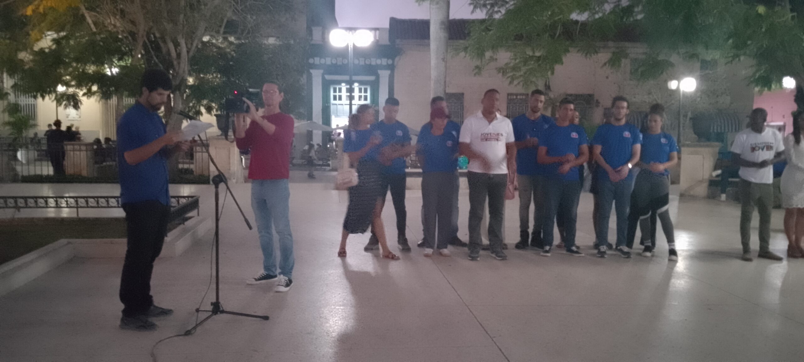 Reciben en Camagüey expedición juvenil Con luz propia