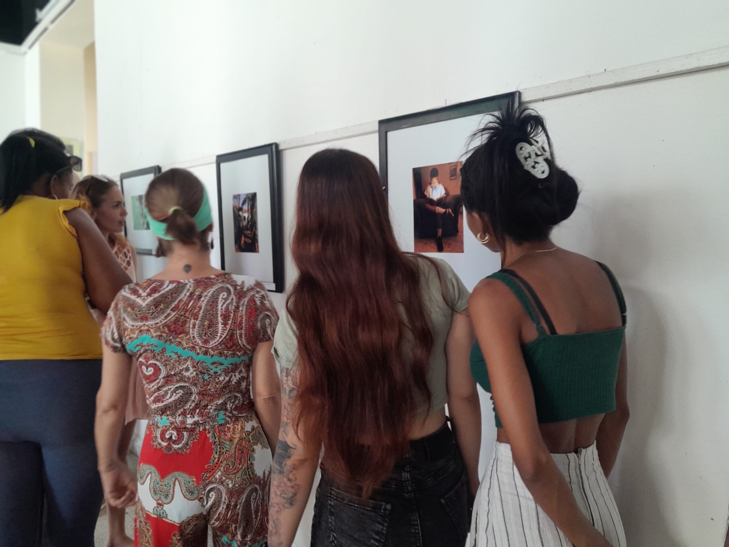 La fotografía joven toma la sede de los comunicadores camagüeyanos