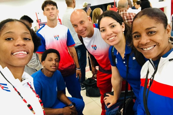 Cubanos competirán en abierto mexicano de frontenis