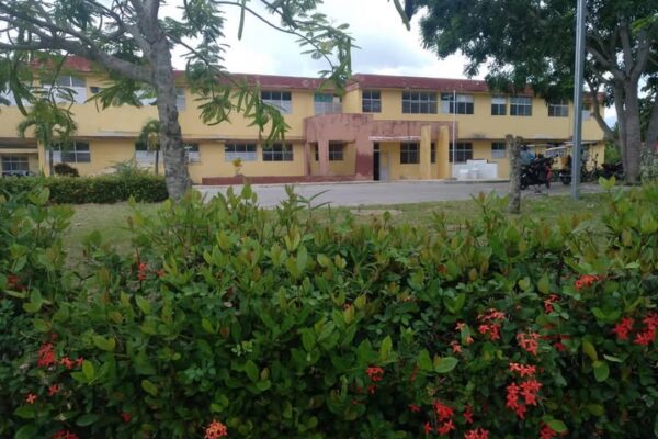 Enfrenta desafíos sector de salud en Camagüey