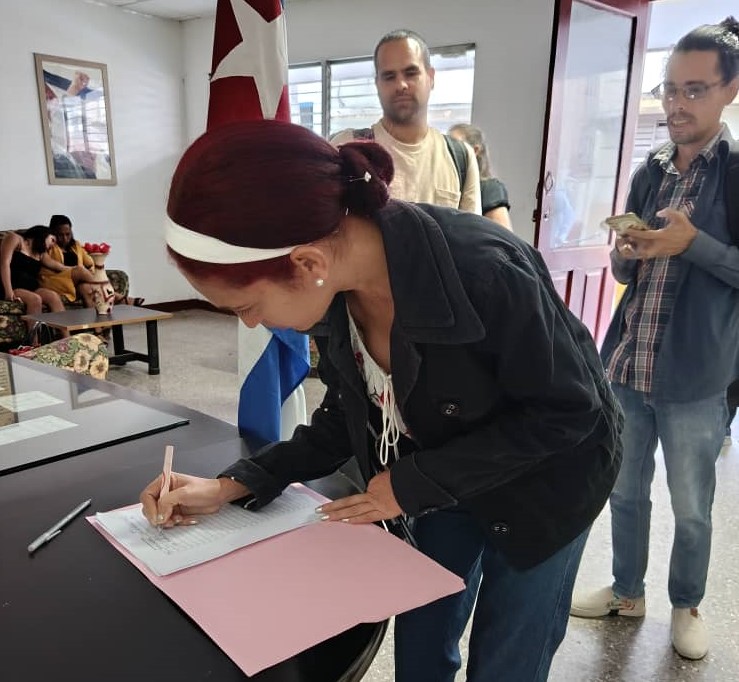 Trabajadores de la radio en Camagüey abogan por la paz