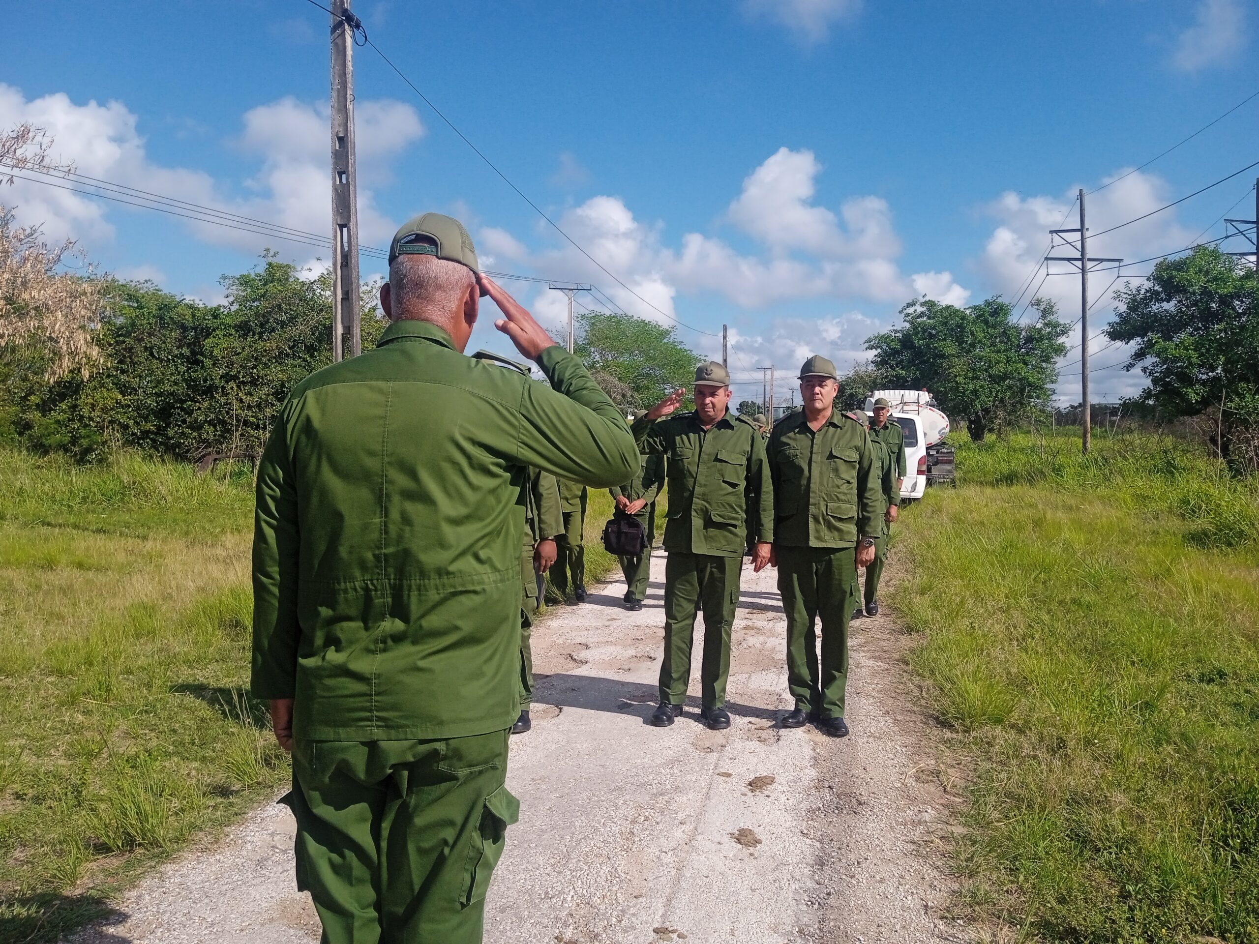 Jefe del Ejército Oriental comprueba preparación combativa de los camagüeyanos