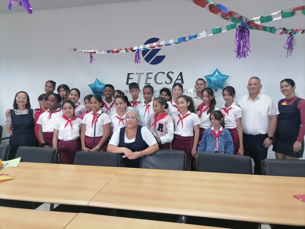 Celebración en Camagüey por el Día Internacional de las Niñas en las TIC