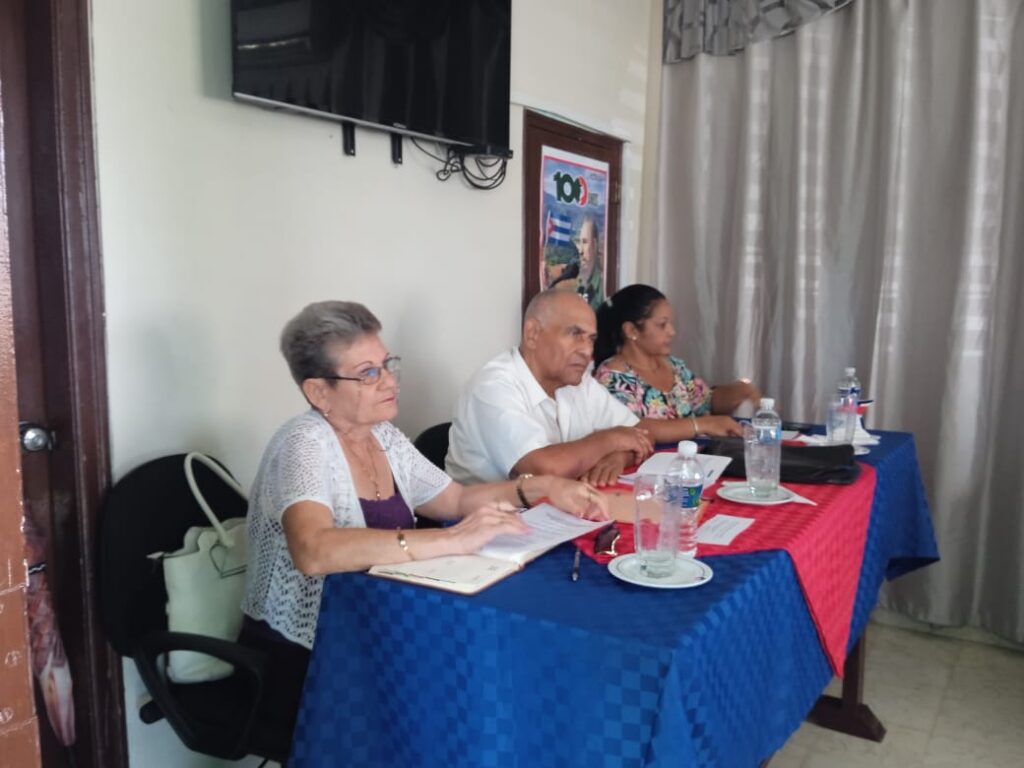 Sesiona en Camagüey Taller de Ciencia e Innovación