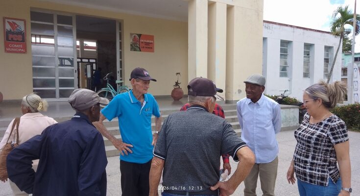 En Florida celebración por el aniversario 65 del carácter socialista de la Revolución