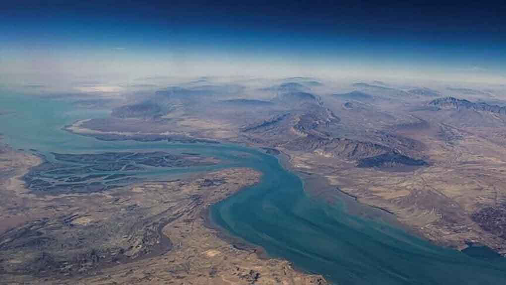 Irán vuelve a cerrar el estrecho de Ormuz