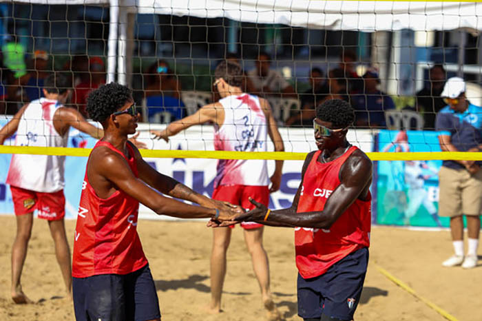Dúo playero Gómez-Veranes hoy en semifinal en parada de Norceca