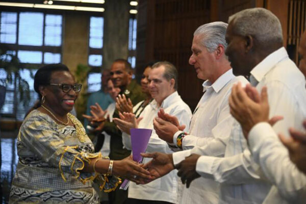 Agradece Díaz-Canel solidaridad de los pueblos de África