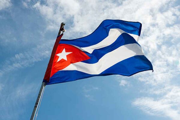 Cuba reafirma derecho legítimo a la defensa