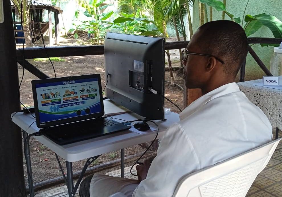 Egresan en Camagüey profesionales de la Medicina Física y Rehabilitación