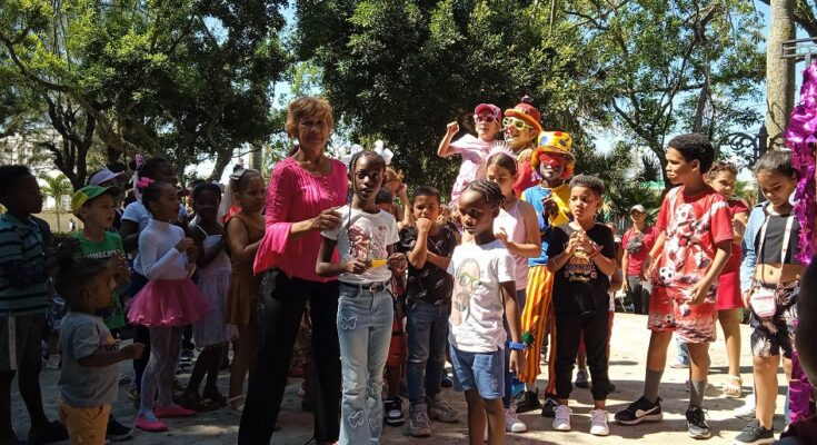 Florida celebra 25 años de proyecto sociocultural