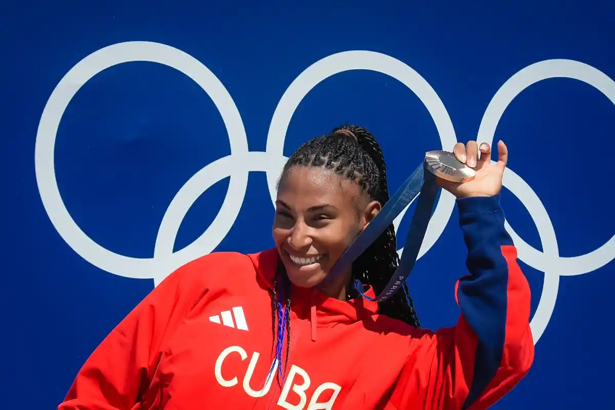 Canoísta cubana Yarisleydis Cirilo vuelve al podio en la Copa Mundial