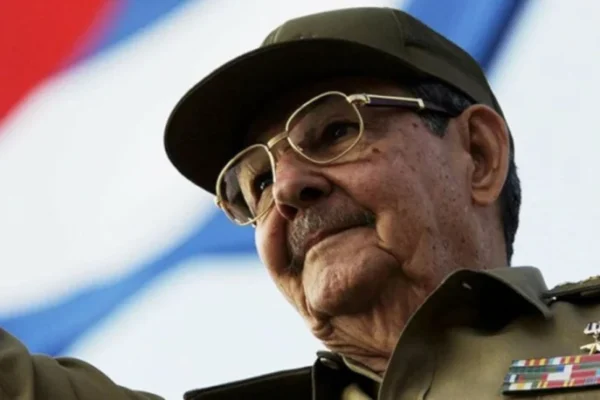 Raúl es un baluarte de la dignidad del pueblo de Cuba