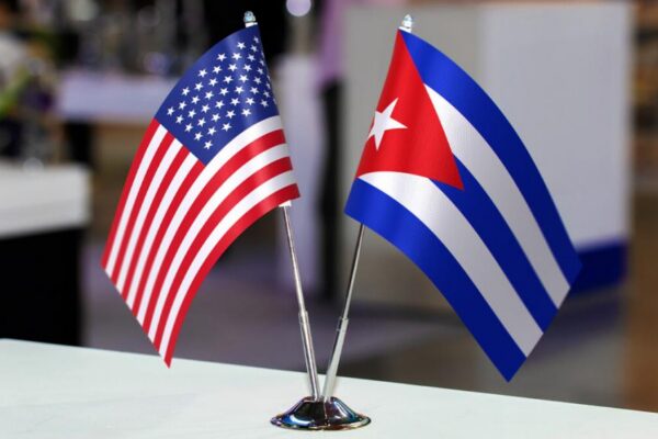 Entre Cuba y Estados Unidos, el mismo Sol