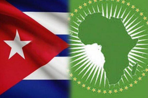 Felicita Esteban Lazo a pueblos africanos por Día de África