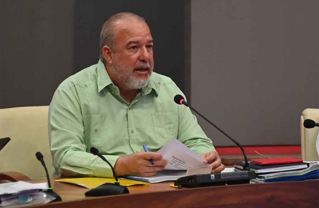 Cuba se plantea redimensionamiento de gestión pública