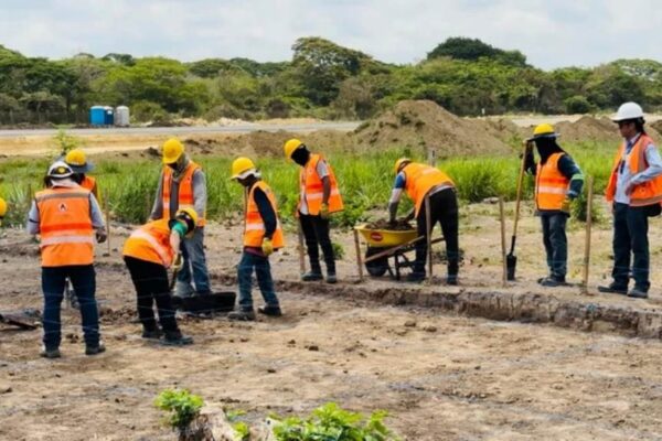 Hallan restos arqueológicos en obras del aeropuerto de Tolú, Colombia