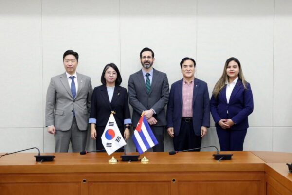 Surge en Corea Liga Parlamentaria de Amistad con Cuba