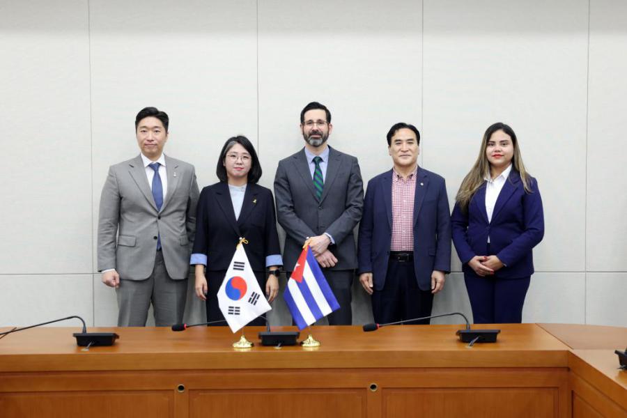 Surge en Corea Liga Parlamentaria de Amistad con Cuba