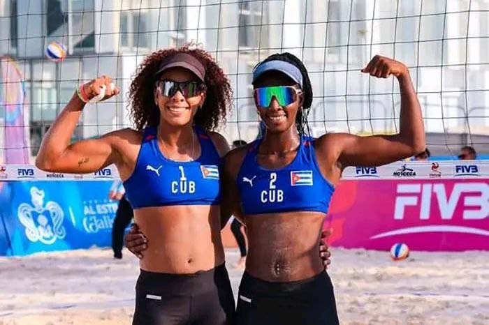 Dúos playeros por mantener invicto en parada Tour Continental Norceca