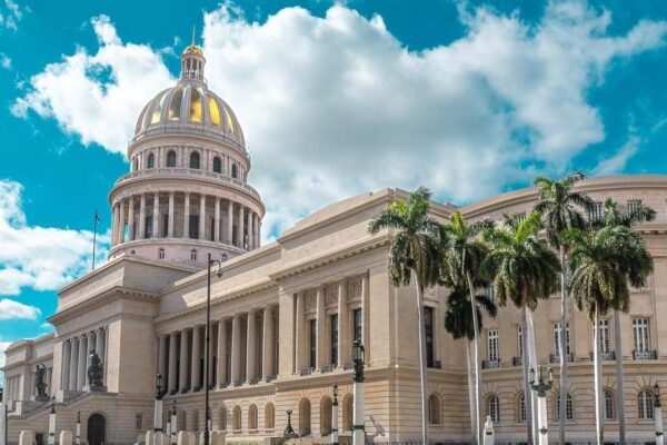 Parlamento cubano rechaza resolución injerencista del Parlamento Europeo