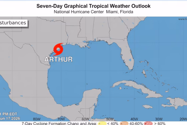 Se forma Arthur, primera tormenta tropical de la temporada ciclónica