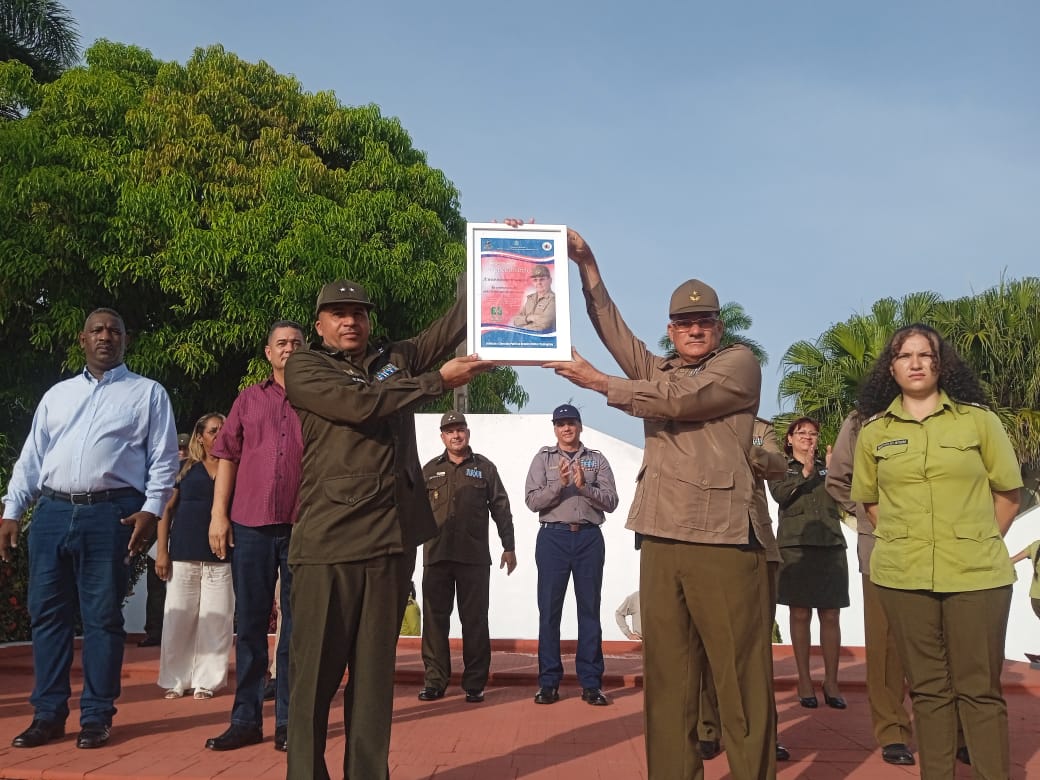 Conmemoran en Camagüey 65 años del Ministerio de Interior