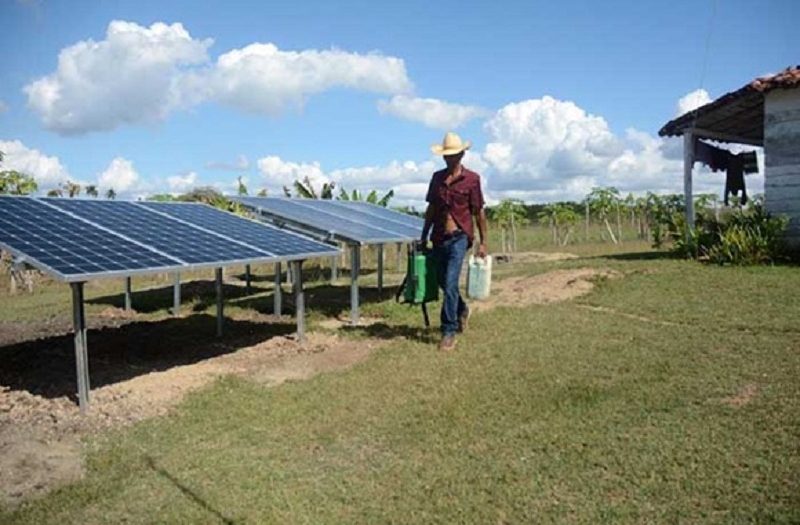 Llaman a la reestructuración del sector energético y agrícola