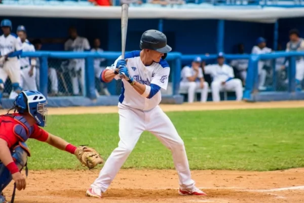 Industriales golpea a Artemisa en la recta final de la Liga Élite