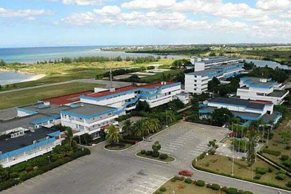 Academia de las FAR Máximo Gómez Báez celebra 63 aniversario