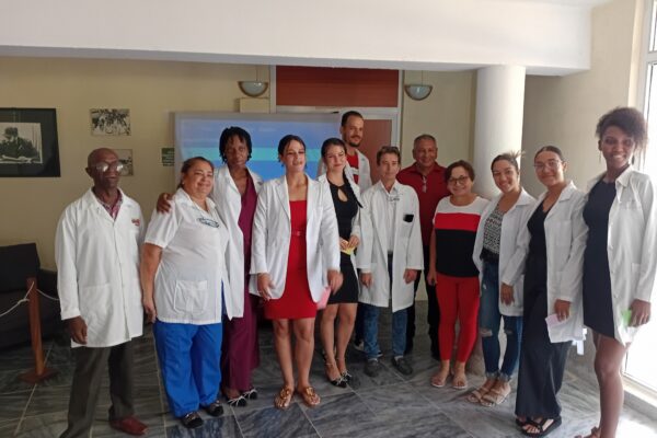 Trabajadores camagüeyanos de la salud saludan efeméride del 26 de Julio