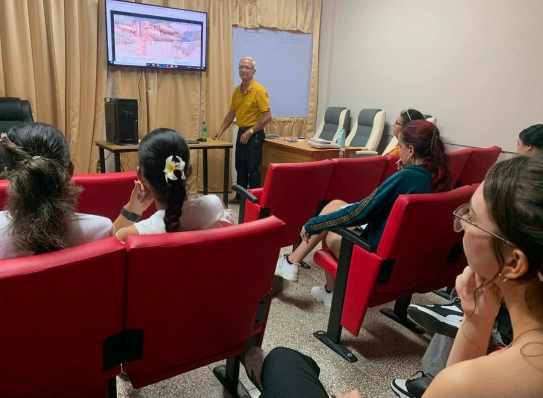 Curso de verano acerca a los camagüeyanos a los secretos de la Arquitectura