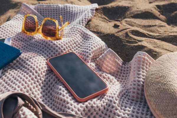 Así cuidas tu PC, laptop y celular en verano