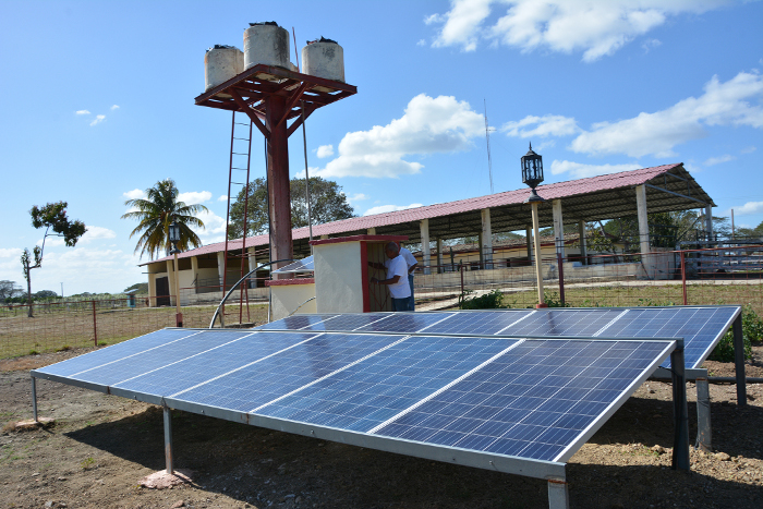 Beneficios de sistemas fotovoltaicos en Camagüey