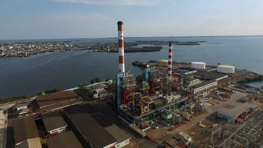 Cuba denuncia colapso eléctrico en medio de asfixia económica de Estados Unidos