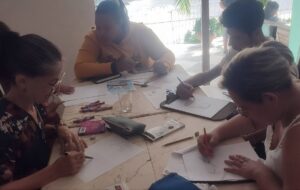 Realiza talleres de verano el Proyecto Sociocultural Golpe a Golpe