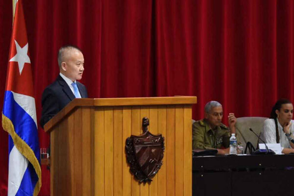 Envía máximo dirigente chino mensaje por centenario de Fidel
