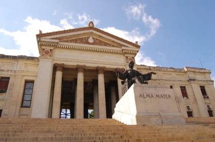 Todas las universidades del país abrirán sus aulas este septiembre