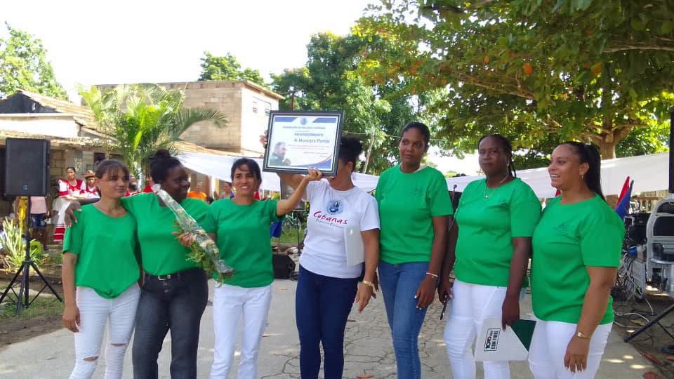 Desde Florida el agasajo a las mujeres y su organización